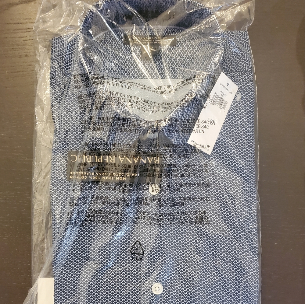 Banana Republic non-iron dress shirt